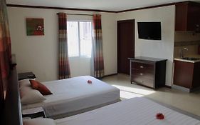 Curacao Suites Hotel